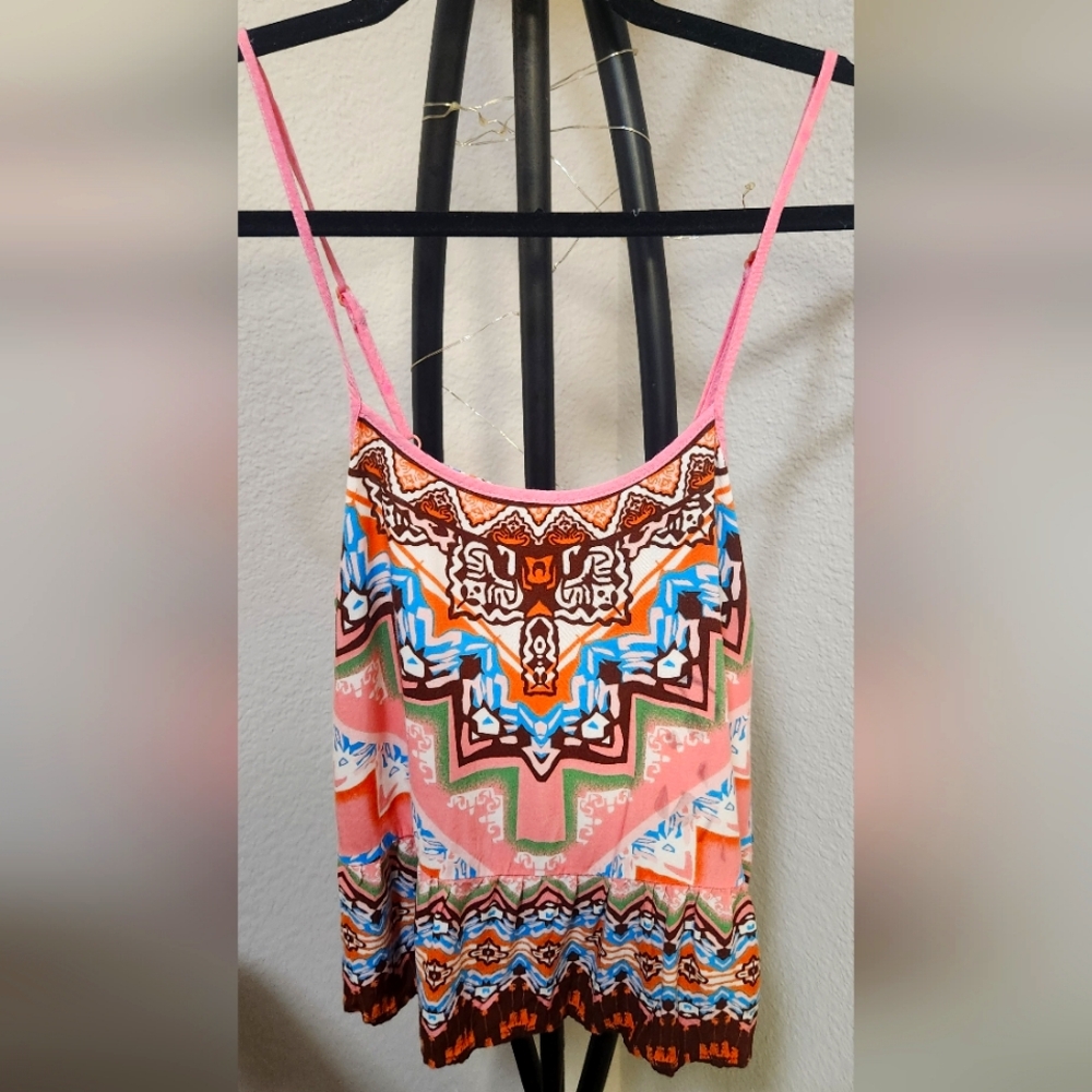 Flying Tomato Bohemian Flowey Top - Size Small
